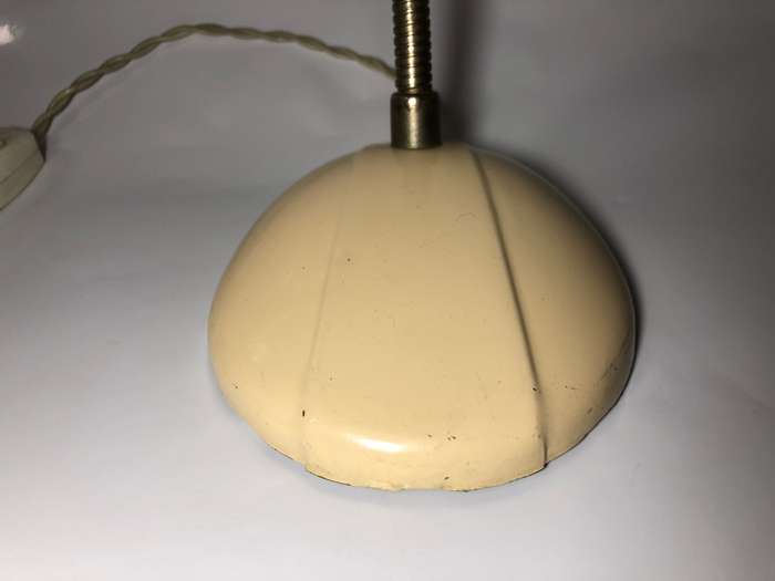 VINTAGE METAL WORK LIGHT - NOT TESTED