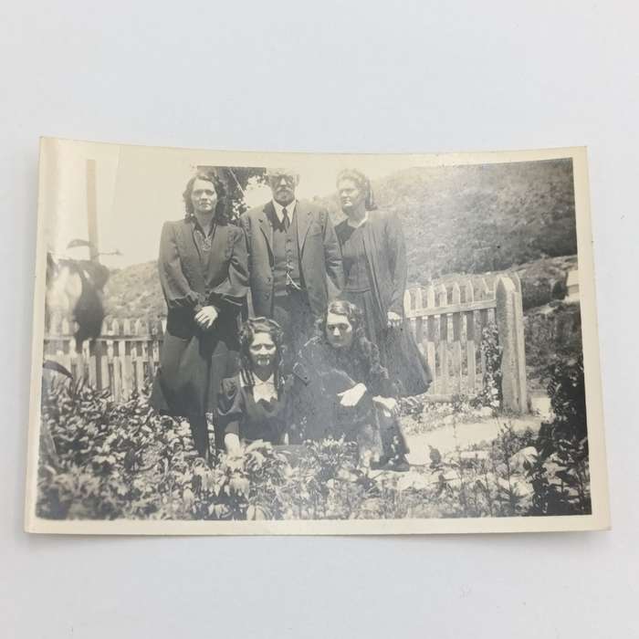 Lot of vintage photos of the Theron family (Jan, Soekie plus sons & daughter)
