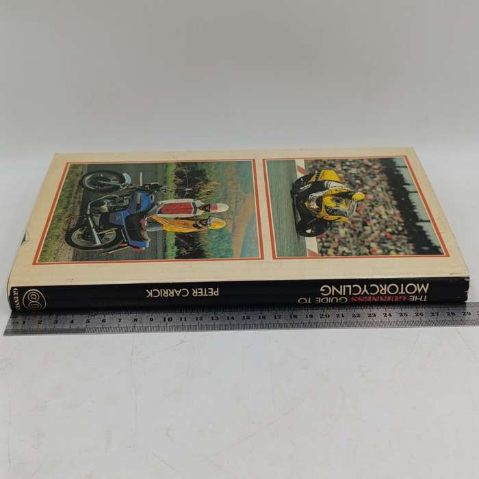 The Guinness guide to motorcycling - Peter Carrick - 1980