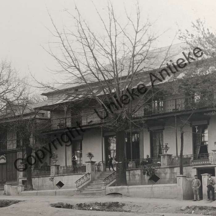 Antique photo taken at Zomerlust plein in Paarl - circa late 1800's