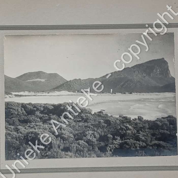 Lot of photos Roux family camping at Koeelbaai circa late 1920/early 1930
