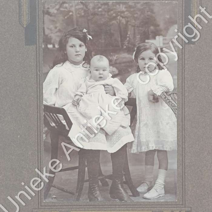 Antique photo circa +- 1905 - Roux children - Paarl - Taken by JS Basson