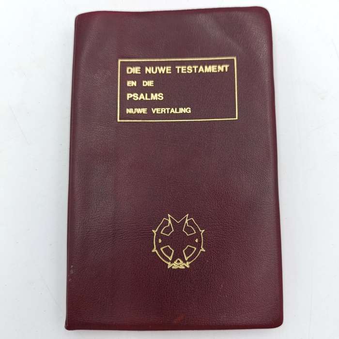 SADF Chaplin service New Testament and Psalms Bible - 1983 Afrikaans