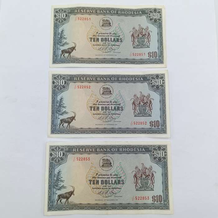 Rhodesia 1975 Lot of 3 x $10 banknotes with consecutive numbers light fold and creases