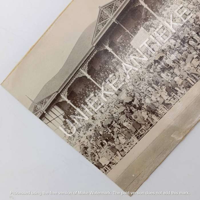 Large photo of Boer prisoners of war St Helena - Most covering their faces - unbelievable original