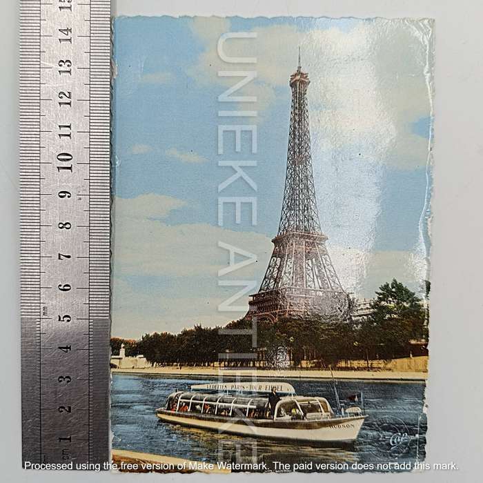 Vintage 1960 Postcard with the Eiffel Tower - Paris posted to Pretoria , South Africa - Message
