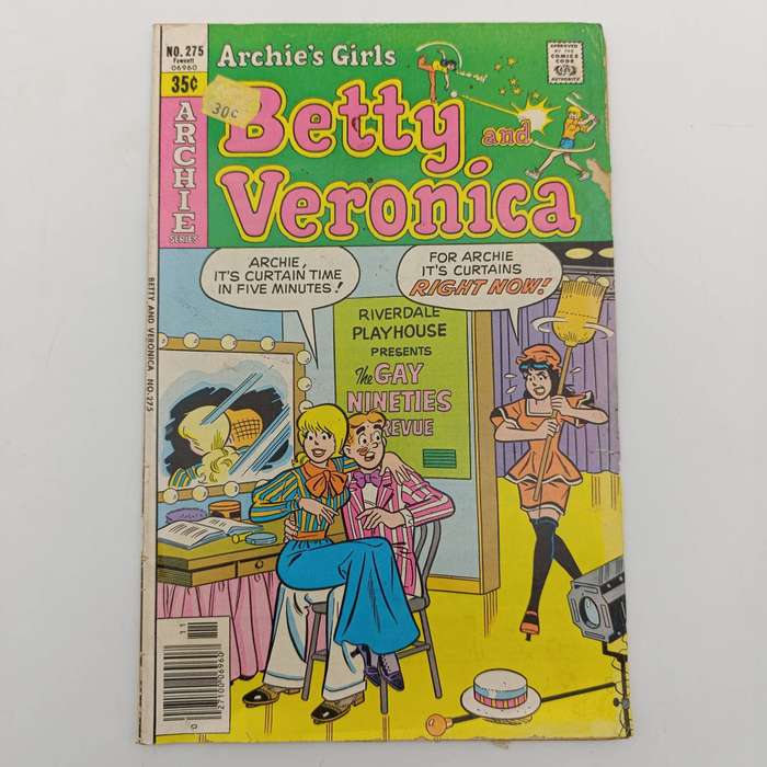Lot of 6 vintage Archie's Girls Betty and Veronica comics