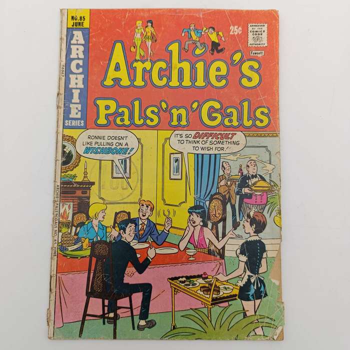 Lot of 6 vintage Archie's Pals n Gals comics