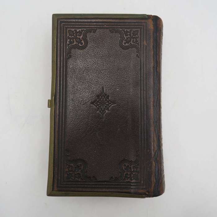 1875 Psalmen and gezangen book inscibed Petrus Johannes Uys 1888 in front and register of P. J Uys b
