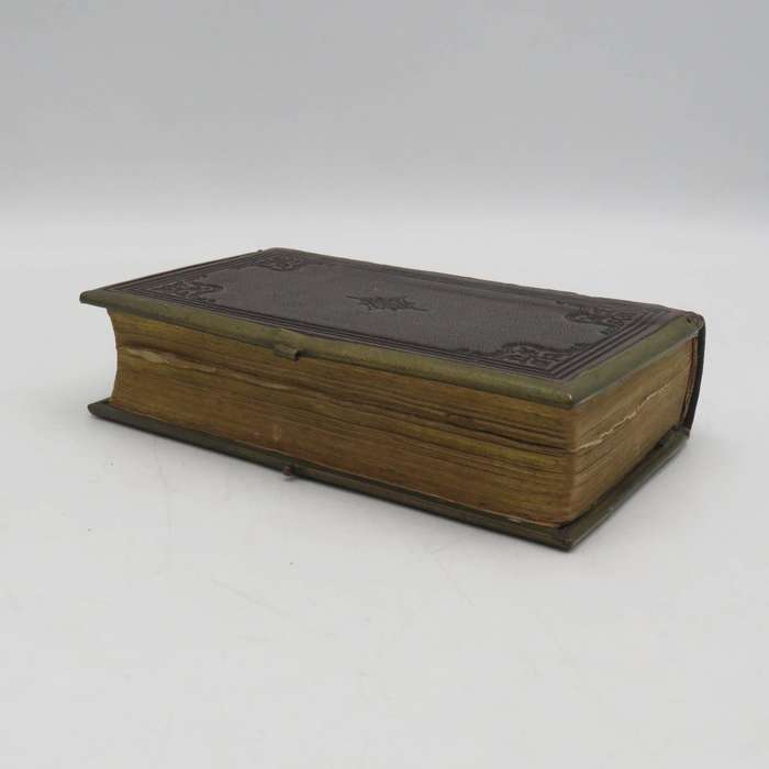 1875 Psalmen and gezangen book inscibed Petrus Johannes Uys 1888 in front and register of P. J Uys b