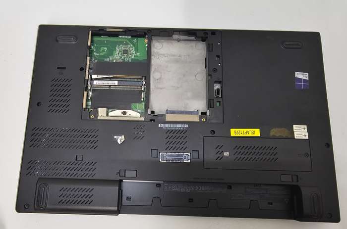 Lenovo laptop i5 - Spares or Repairs