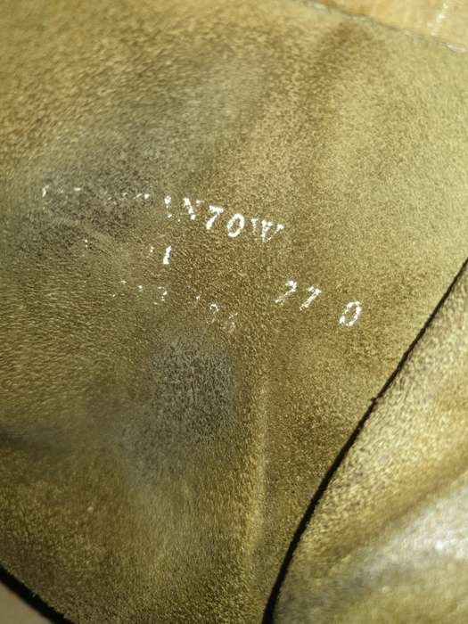original SADF era 93/95 worn full leather GREEN combat boots as issued with camos in the early days