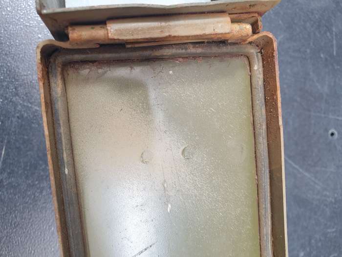 original SADF era SWA/Angola bushwar period nutria brown metal BMG/LMG ammo "ready" 200rds carry box