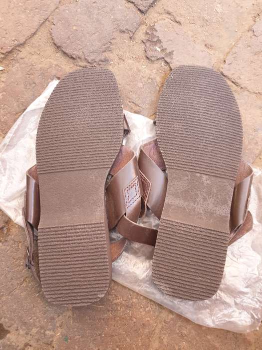new & unused size `270` (UK9) SADF era issue leather sandals very similar to type used in WW2/ LRDG