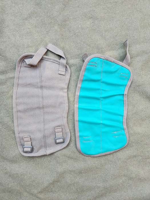 scarce & hard to find pair left/right (port & starboard) SADF era Para Dispatchers canvas leggings