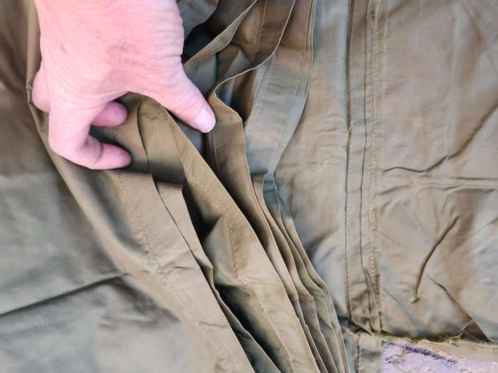 new & unused 100% original SWA/Angola bushwar period Niemoller green SA SF 7 layer silk sleeping bag