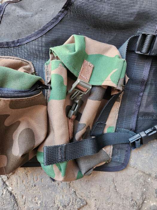custom sewn (SA SF recce type used) patt 90 "cabbage patch" camo assault vest fits medium - X-Large