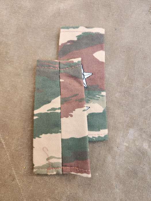 pair unused NDF Namibia post Independence era lizard camo field-dress Lt officers' rank slides