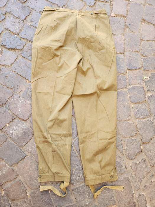Rhod bushwar era captured Freedom Fighter used (USSR supplied export) set of khaki shirt & trousers