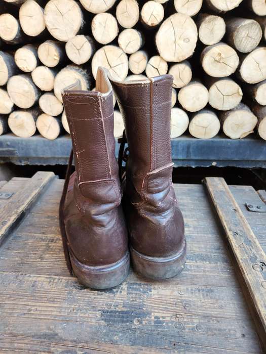 SADF Era Leather Combat Boots with R.E.P Soles, Size 10 UK