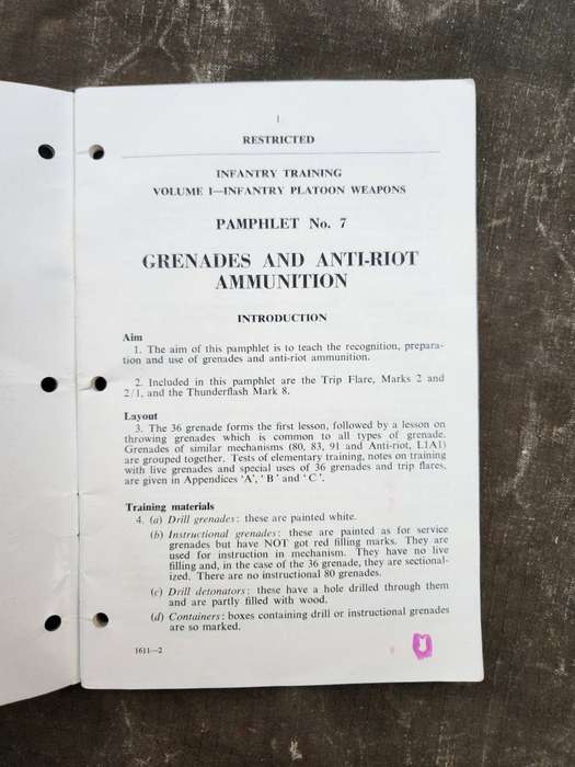 good clean used condition original UK MoD issued (British) military manual - used in SADF era in RSA