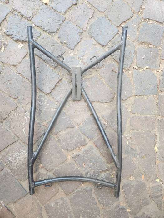 intact (straight & undamaged) SA Army Para Bn issue allu Bateleur 90 pack "butterfly" rucksack frame