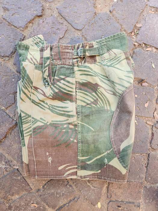 100% original cut-down "short-shorts" Rhodesian style camo pair of custom shorts waist size 32 inch