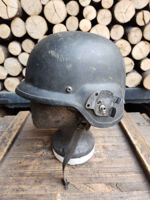 100% original top quality ballistic helmet (sold as display item) - SAP STF issued type black kevlar