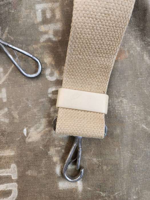 original (uncommon) SADF era used (IDF supplied) GALIL (R4)rifle sling complete clean used condition