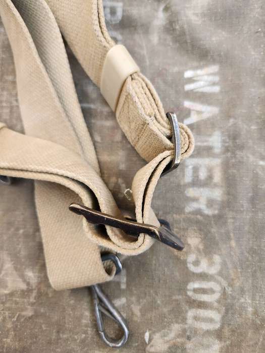 original (uncommon) SADF era used (IDF supplied) GALIL (R4)rifle sling complete clean used condition