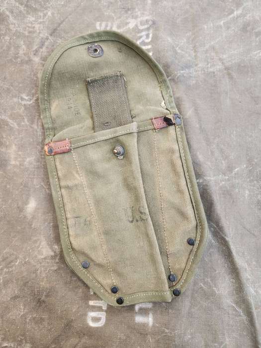 100% original dated WW2 M-1943 USGI issue canvas e-tool carrier used intact condition (ink stamps)