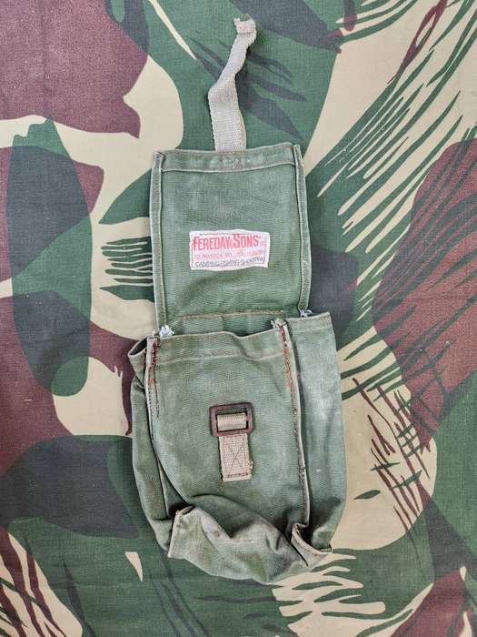 single pvt purchase 100% original Faraday&Sons' Rhod bushwar era belt utility pouch in green canvas