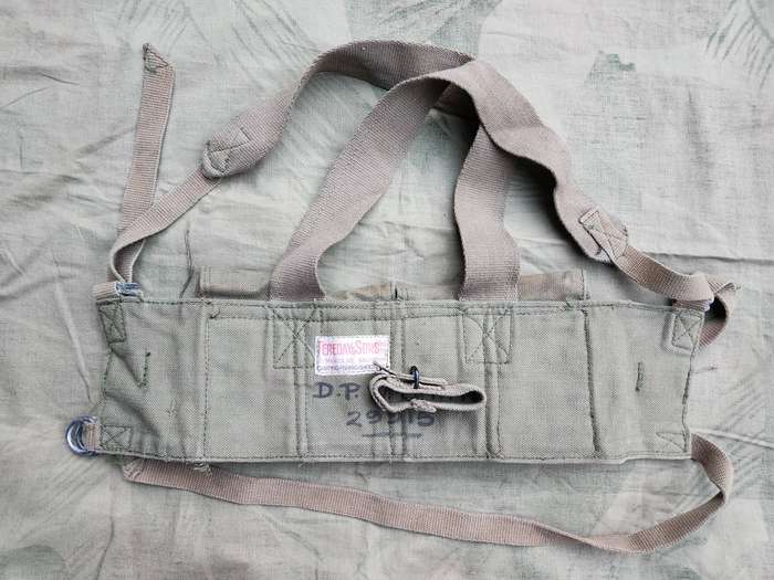 good clean 100% original cond. 4 mag Rhod Pvt Purchase Feradays & Son's FN FAL canvas chest webbing