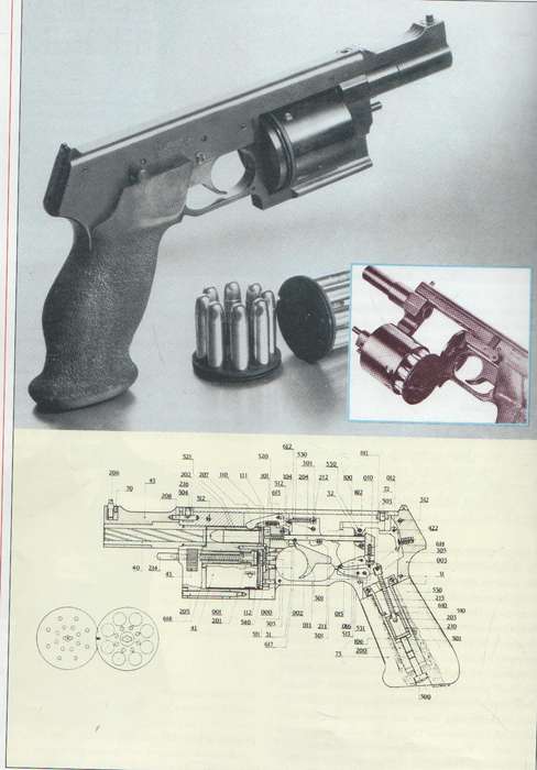 MODERN HANDGUNS, MILITARY AND CIVILIAN HANDGUNS - ROBERT ADAM (REPRINT 1991)