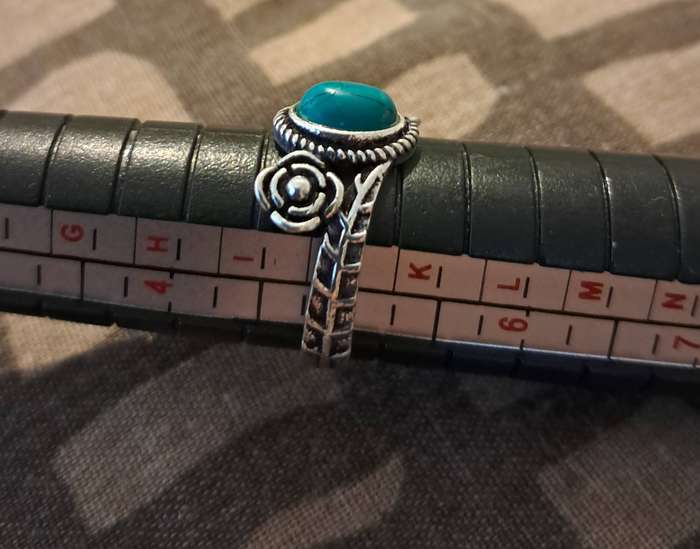 Silver Plated Ring Size 5