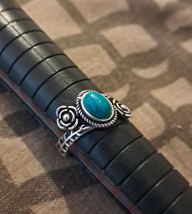 Silver Plated Ring Size 5