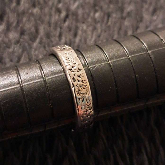 Size 6 Ring