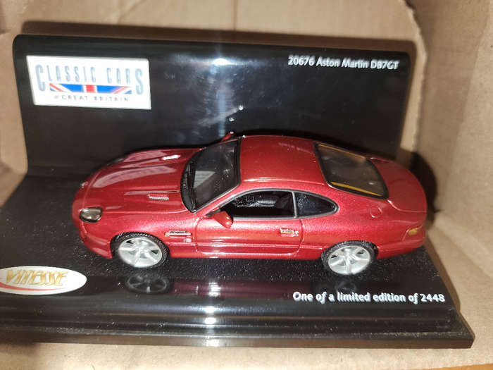 Aston Martin Martin DB7 GT (1:43)