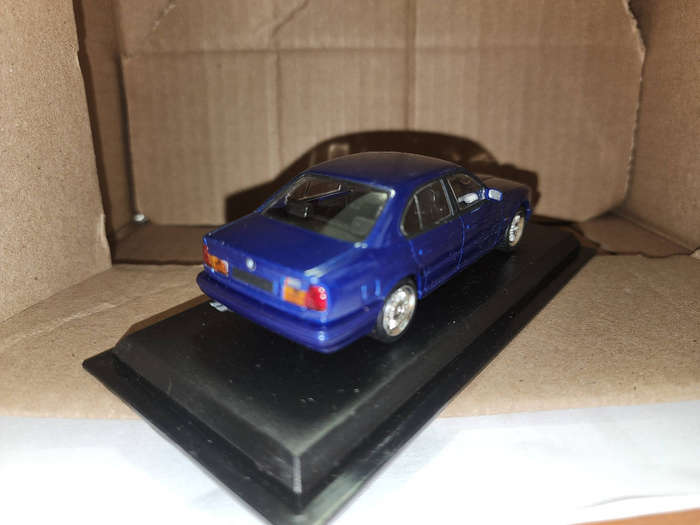 BMW  M5  (1:43)