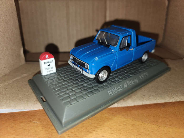 Renault Pick-Up (1:43)