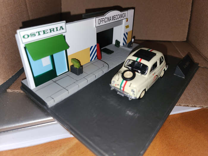 Fiat 500 (Diarama) 1:43