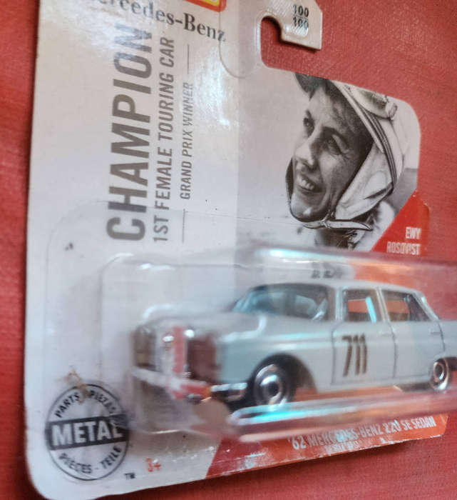 Old School racing Mercd ( Matchbox)
