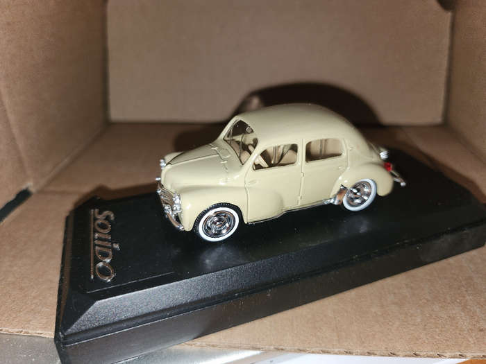Renault CV4 (1954) 1:43