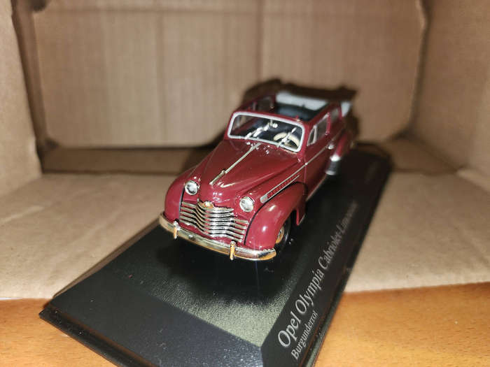 Opel Olimpia Cab-Lim Minichamps