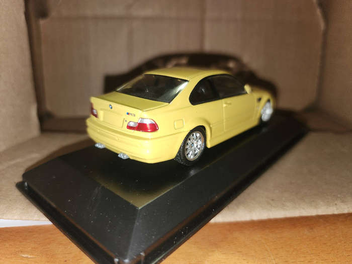 BMW 3 Minichamps