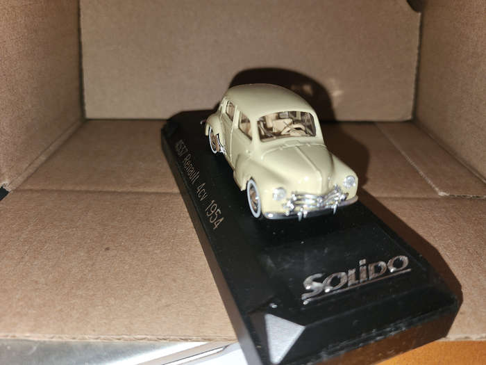 Renault CV4 (1954) 1:43