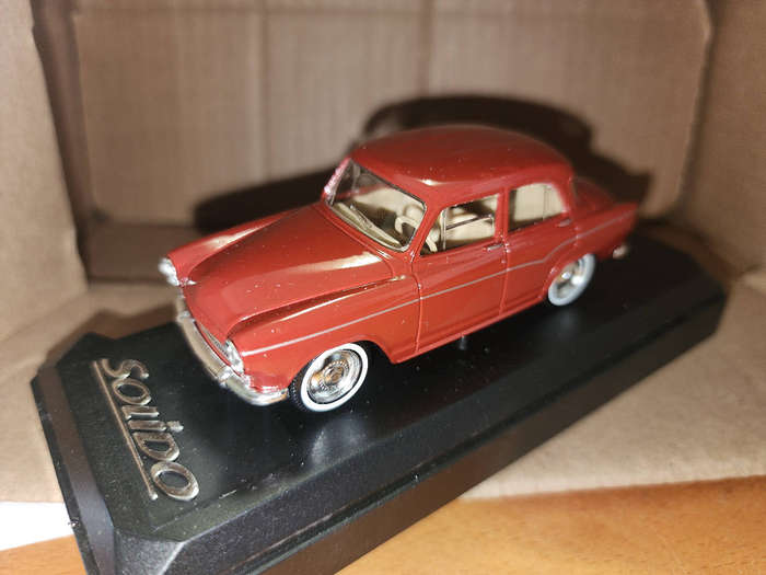 Simca Aronde Solido (1:43)