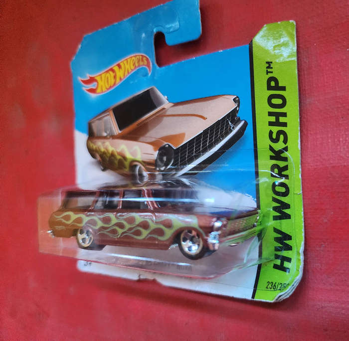 Hotwheels  "Nova Wagon"
