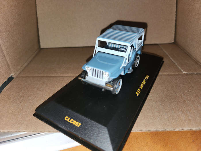 Jeep Surrey (1962) 1:43