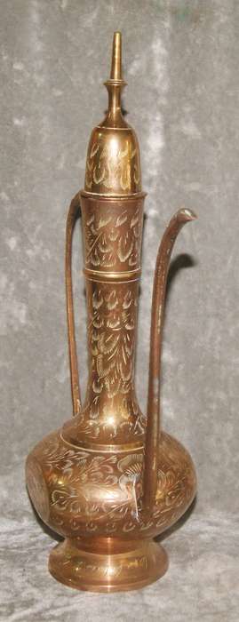 Turkish teapot (lid broken)